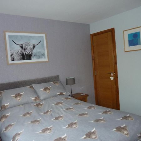 Inverness. Private Double Room With En Suite. Room Only. Exterior photo