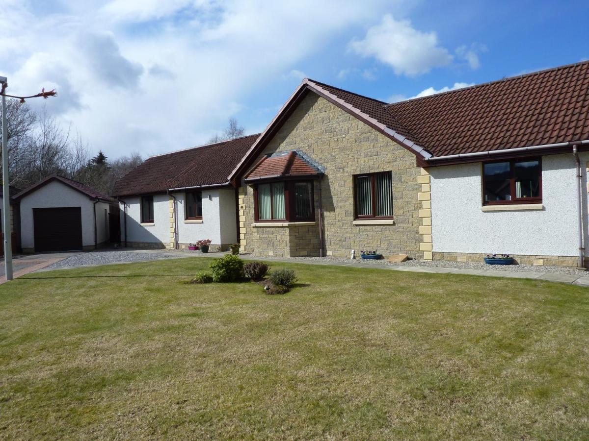 Inverness. Private Double Room With En Suite. Room Only. Exterior photo